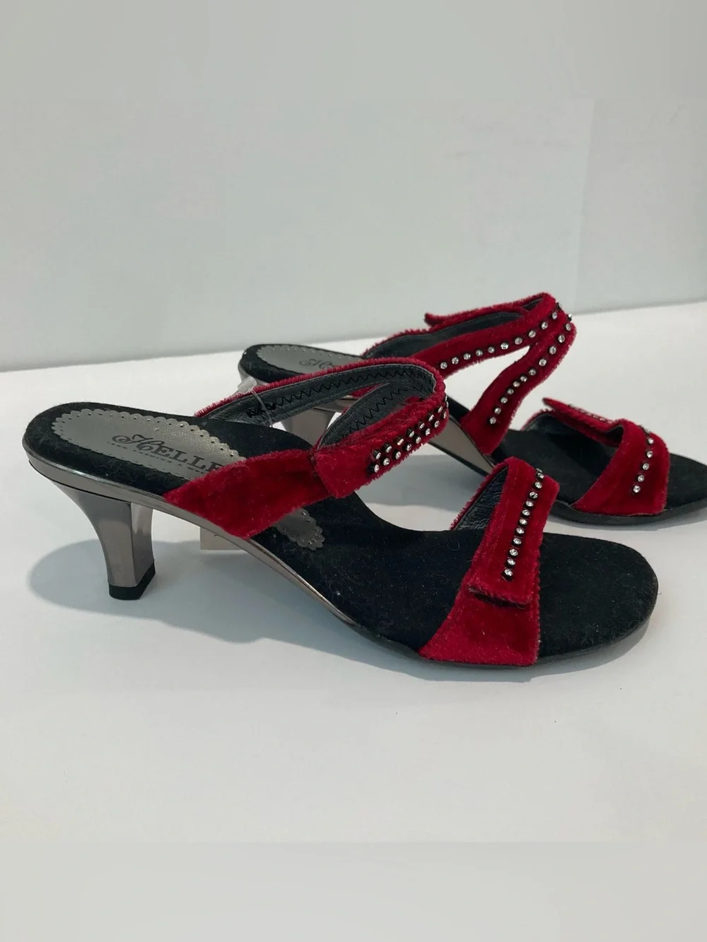 Helle Comfort Red Velvet Rhinestone Strappy Heels EU 38 US 7.5 Vintage Y2K